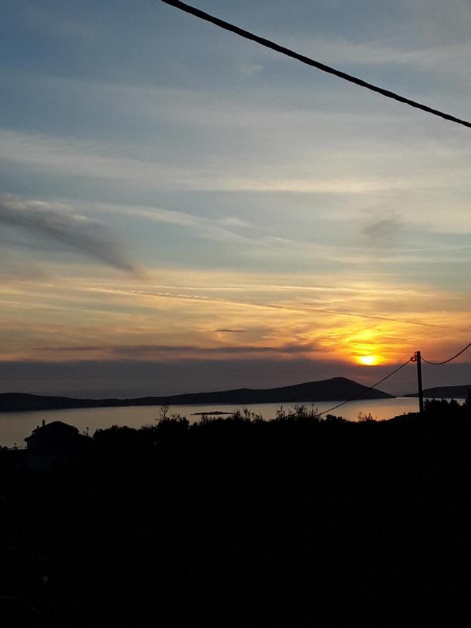 Golden Navarino'S Sunset Пилос Экстерьер фото